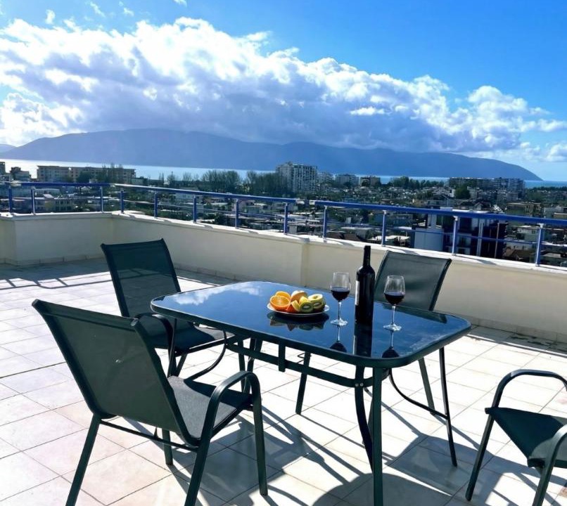 Vlore Apartment | Chic Apartament Free Parking