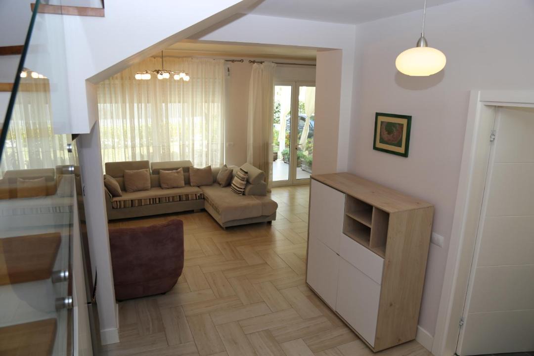 Ishem Villa | Artino 3BR Villa, pool and sport access - Perla Resort