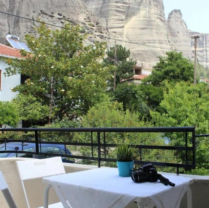 Kalambaka Villa | Grandmas Mansion 3BD Meteora - Rocks View