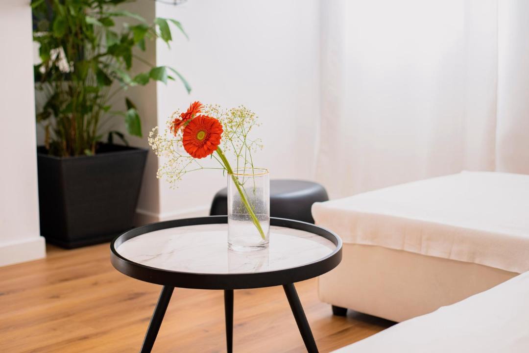 Khalandrion Apartment | White harmony, 2 bedroom apartment