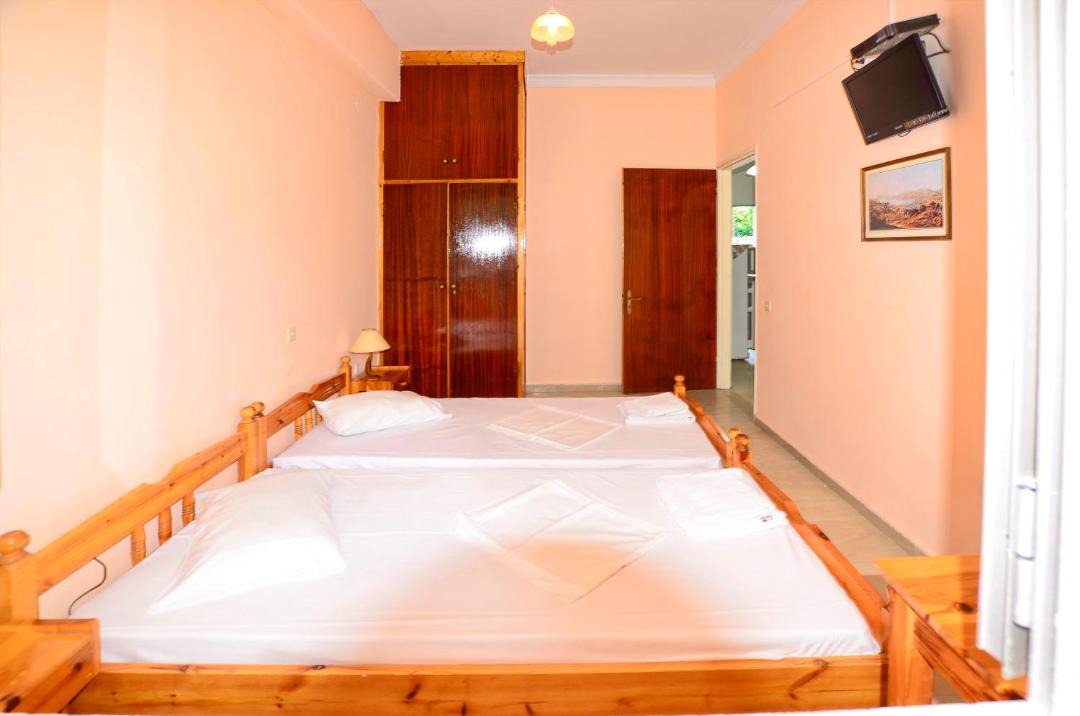 Agios Gordios Apartment | Villa Rebecca