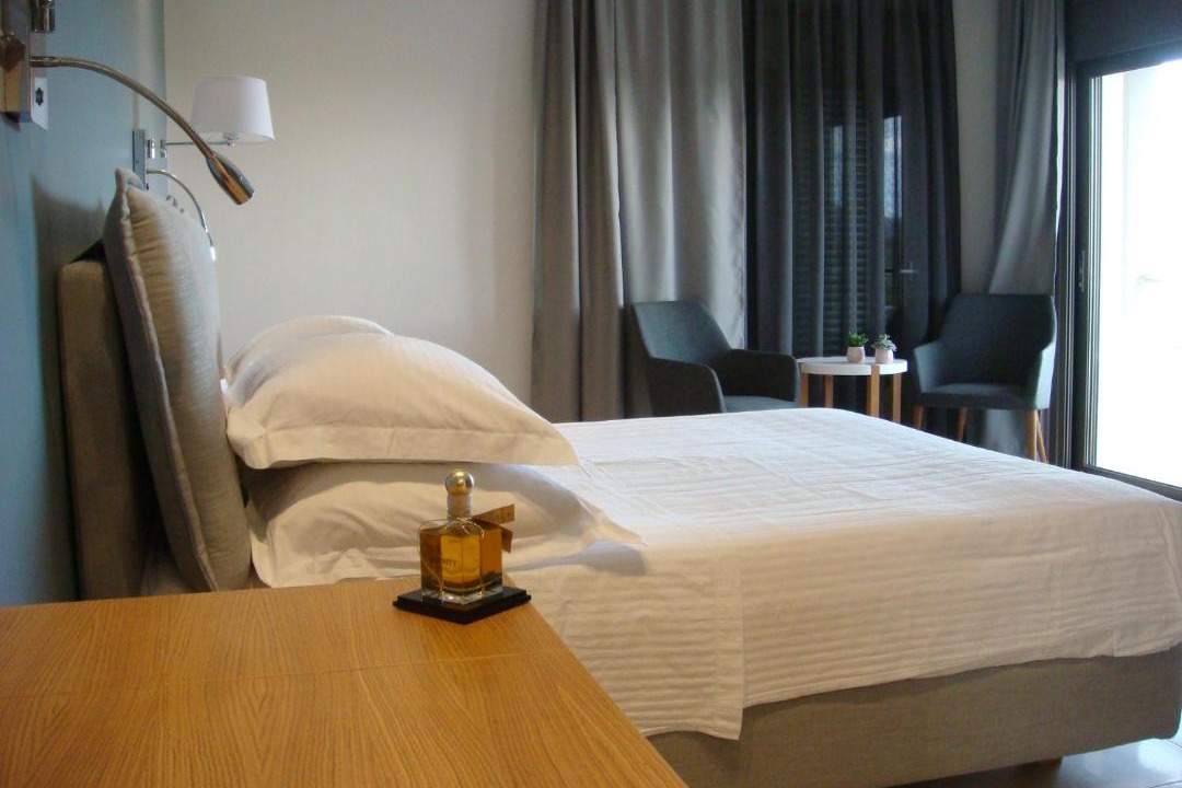 Elafonisos Hotel | Double Bay Beach Hotel