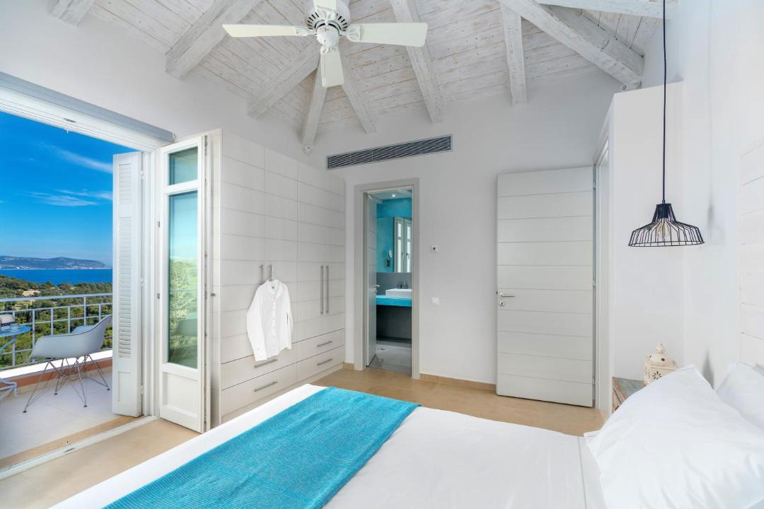 Agii Anargiri House | Villa Emmelia & Guesthouse Amazing View with Pool