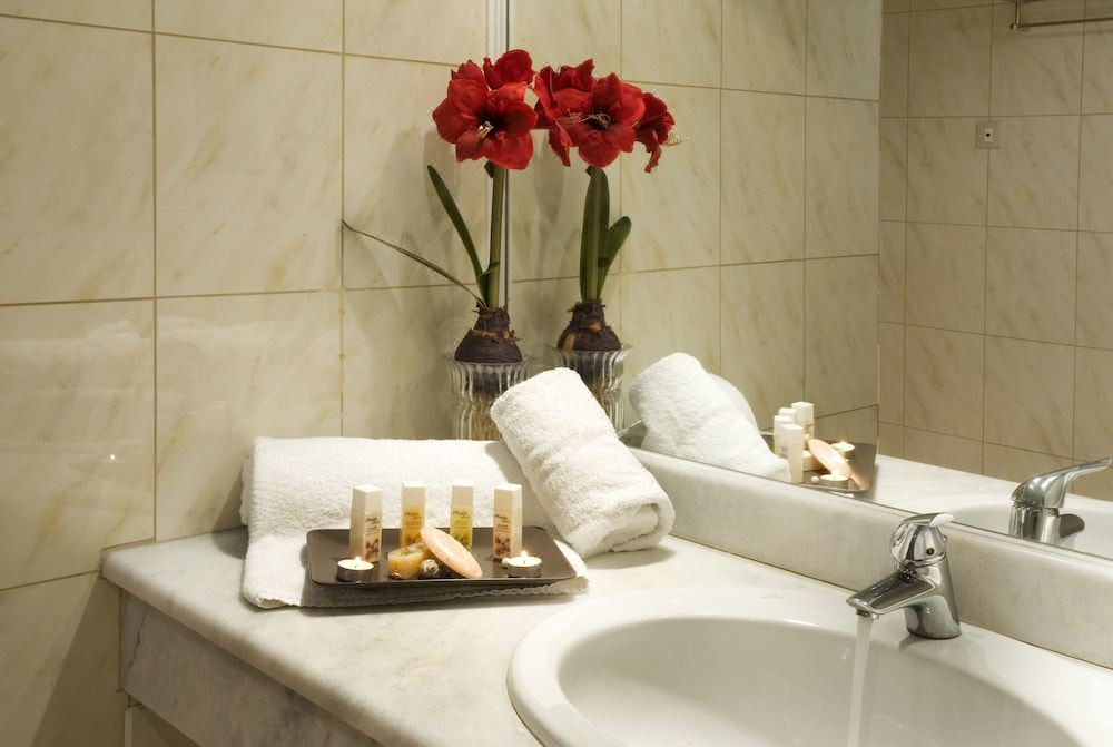 Photo of Bathroom in Kanoni