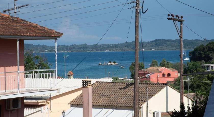 Photo of Others in Petriti