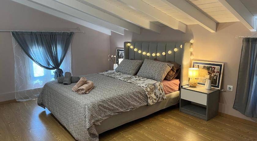 Photo of Bedroom in Alepou