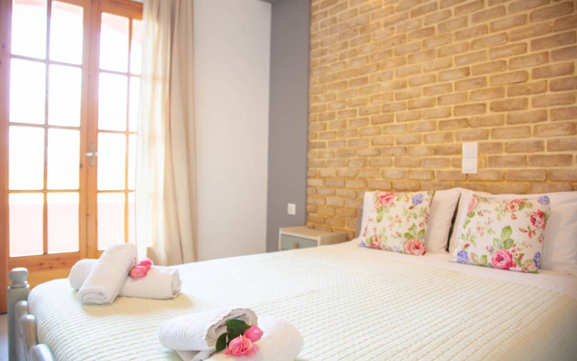 Photo of Bedroom in Almiros Beach