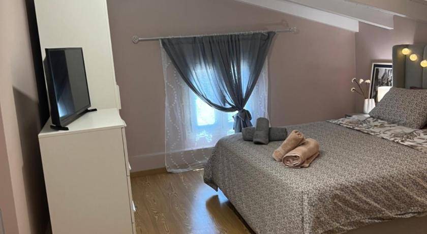 Photo of Bedroom in Alepou