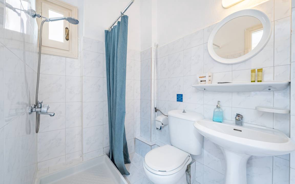 Photo of Bathroom in Astrakeri