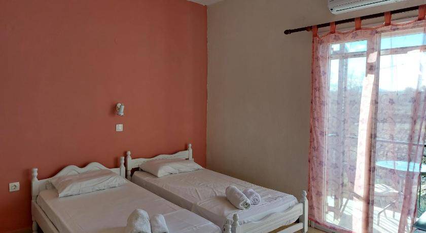 Photo of Bedroom in Ipsos