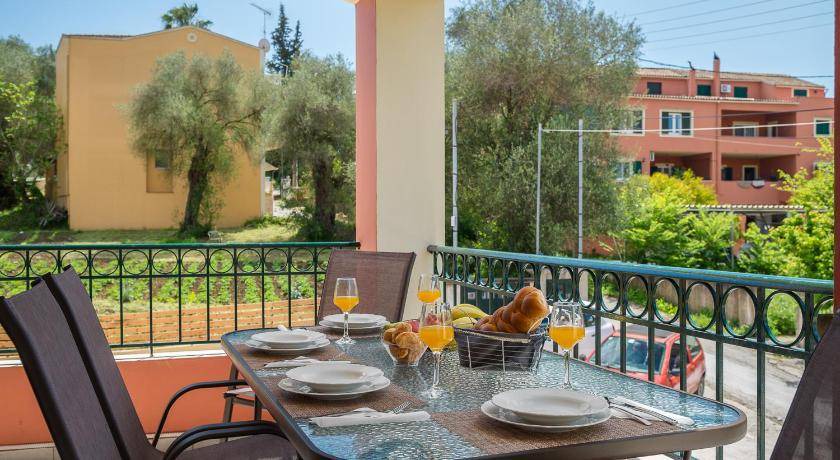 Photo of Patio Balcony in Alepou