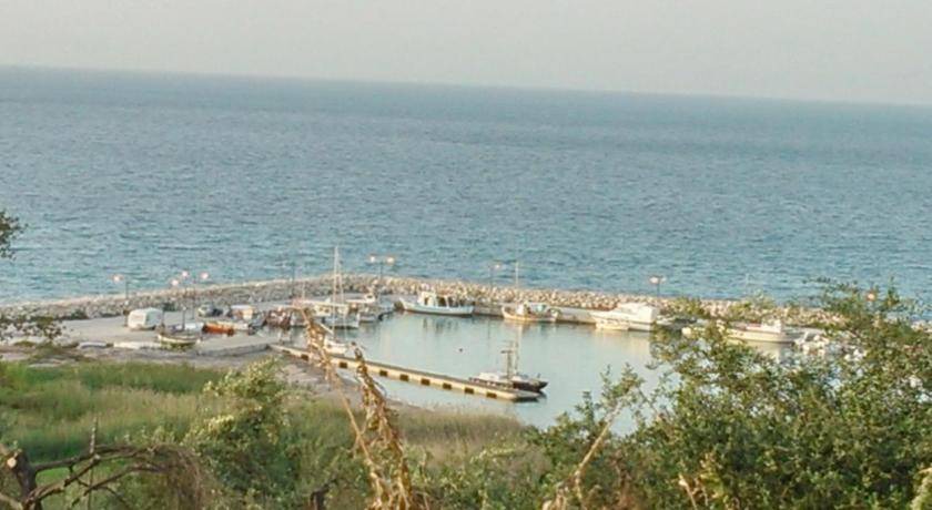 Photo of Others in Astrakeri