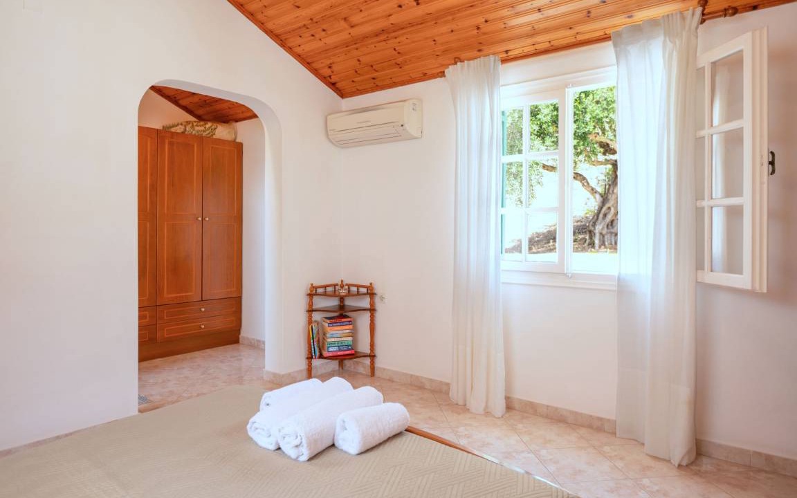 Photo of Bedroom in Agios Stefanos