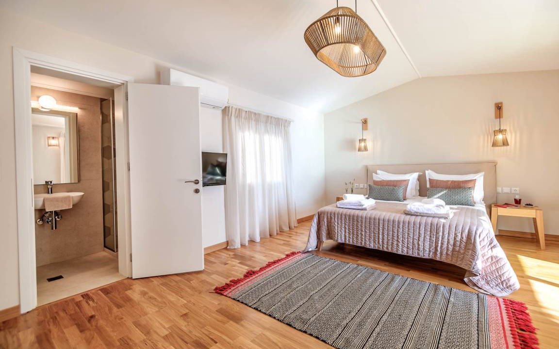 Photo of Bedroom in Sinarades
