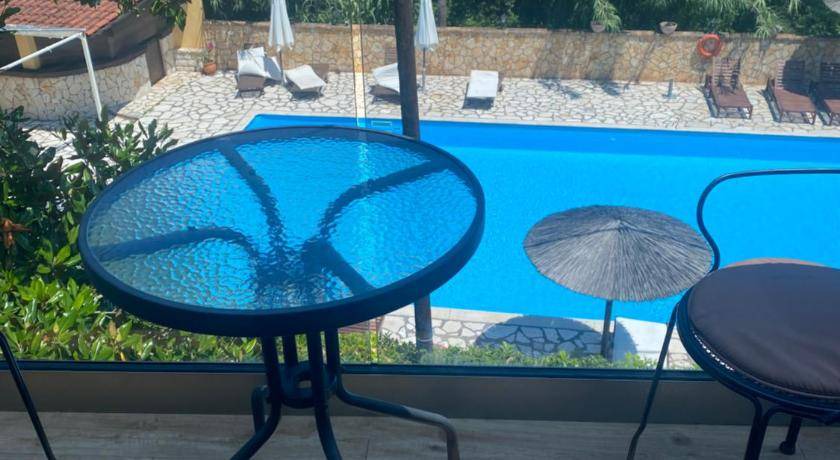 Photo of Patio Balcony in Dassia