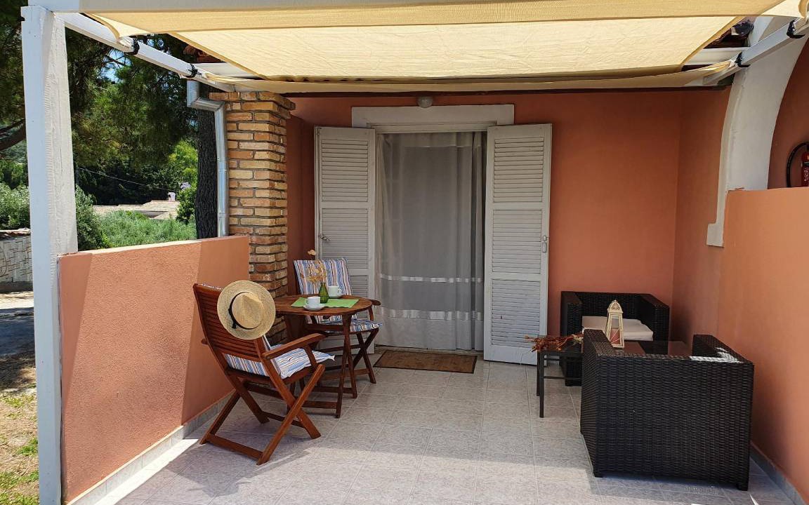 Photo of Patio Balcony in Almiros Beach