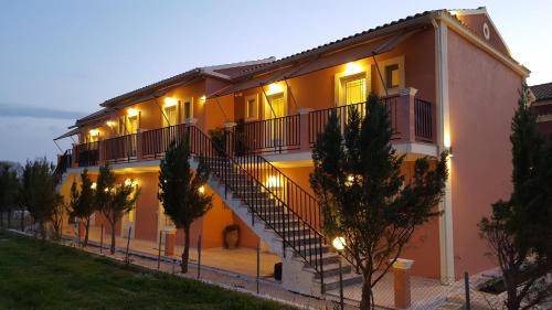 Photo of Others in Arillas