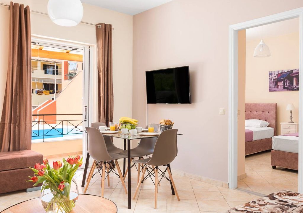 Photo of Livingroom in Alepou