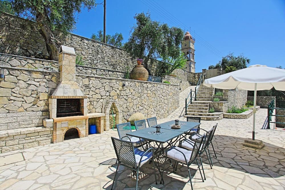 Photo of Patio Balcony in Vlachopoulatika