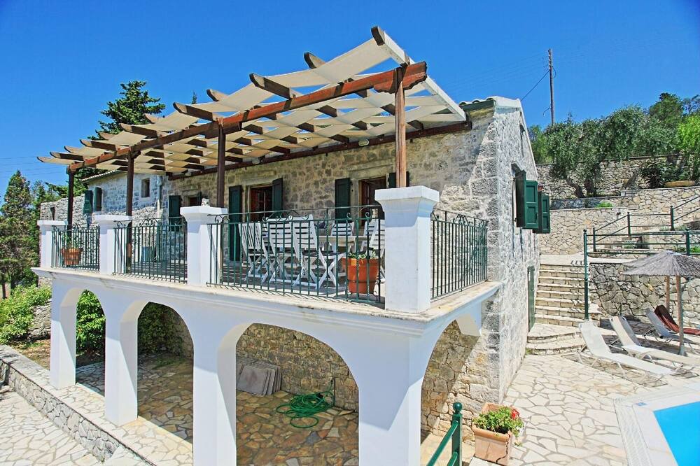 Photo of Outdoor in Vlachopoulatika