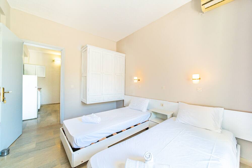 Photo of Bedroom in Gardenos