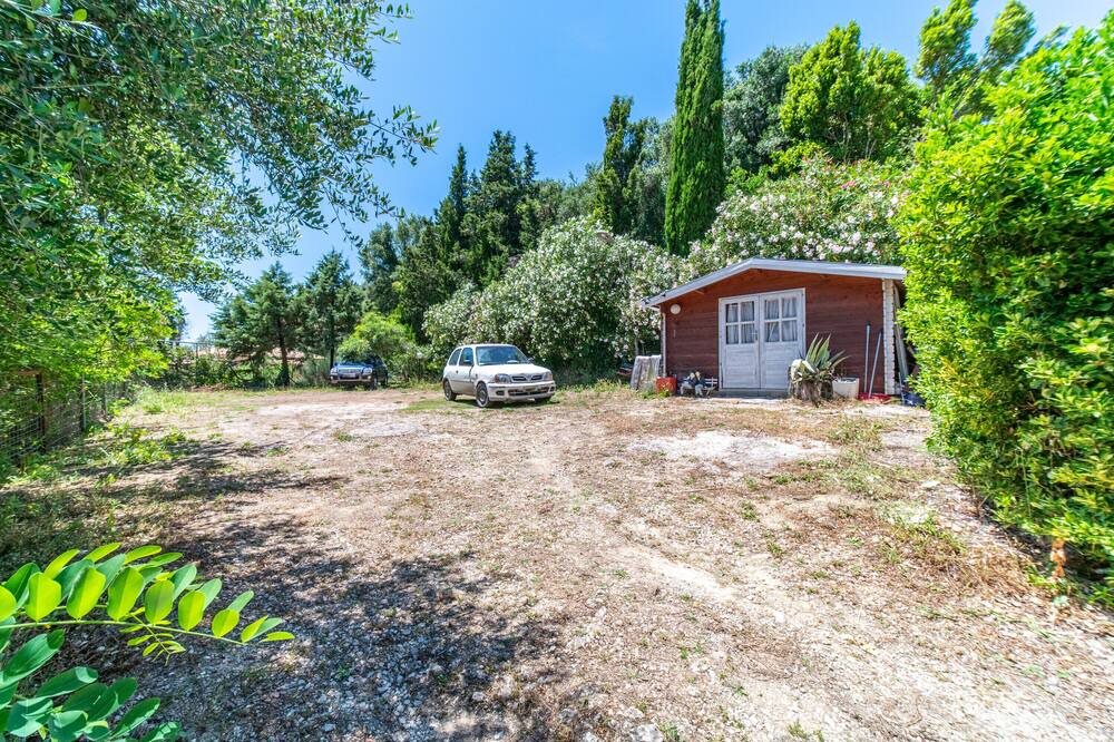 Photo of Outdoor in Gardenos