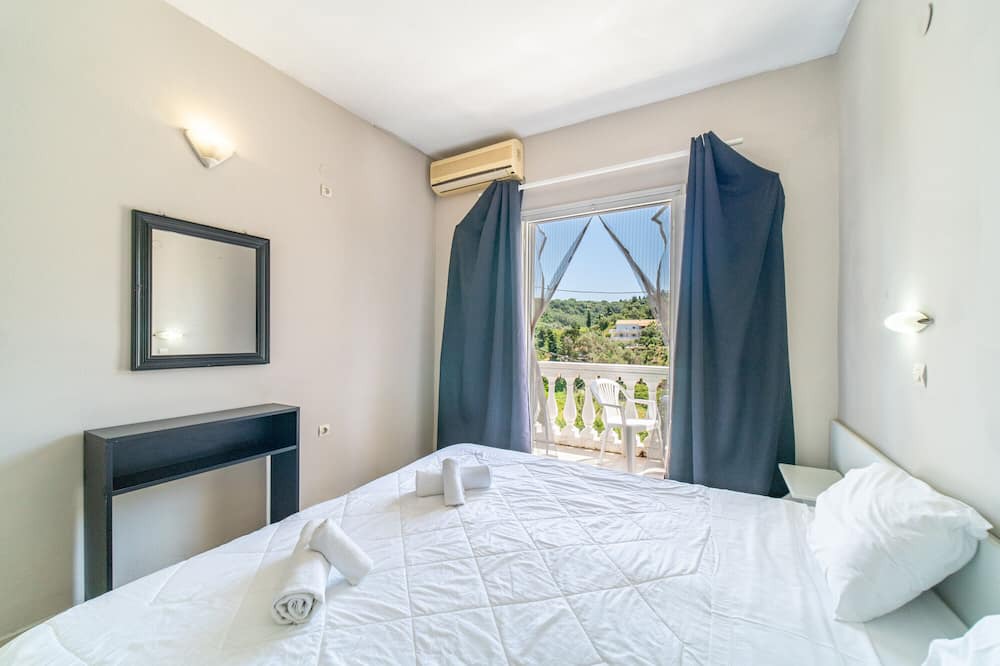Photo of Bedroom in Gardenos