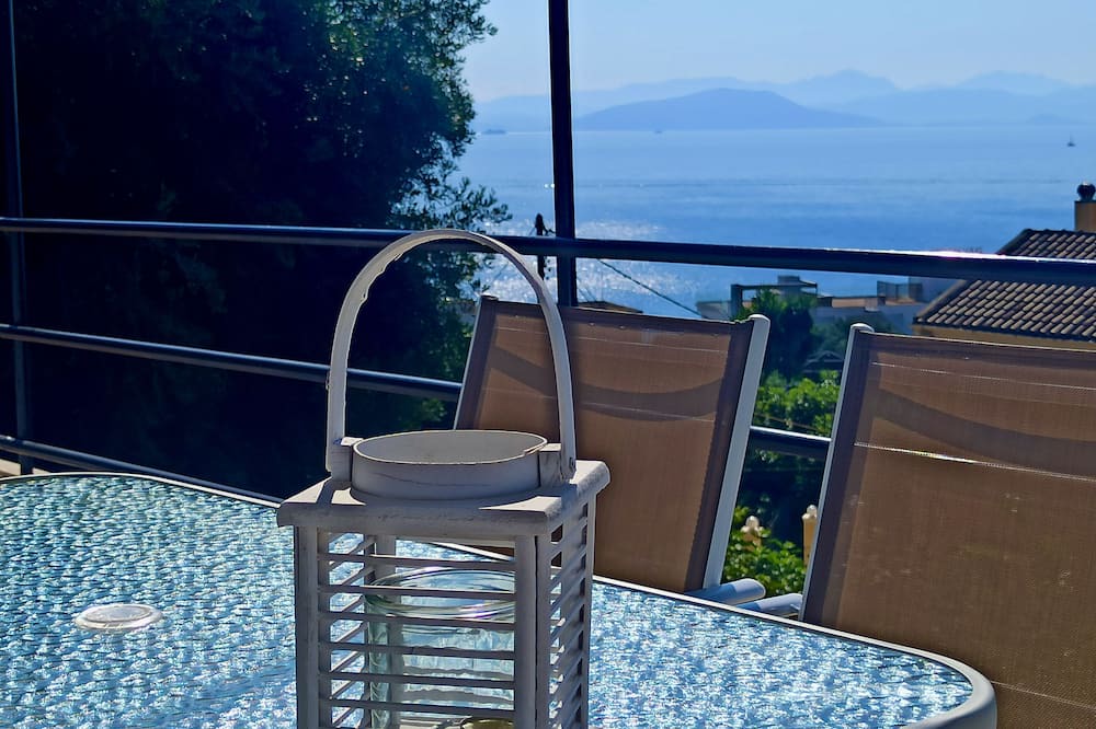 Photo of Patio Balcony in Perama