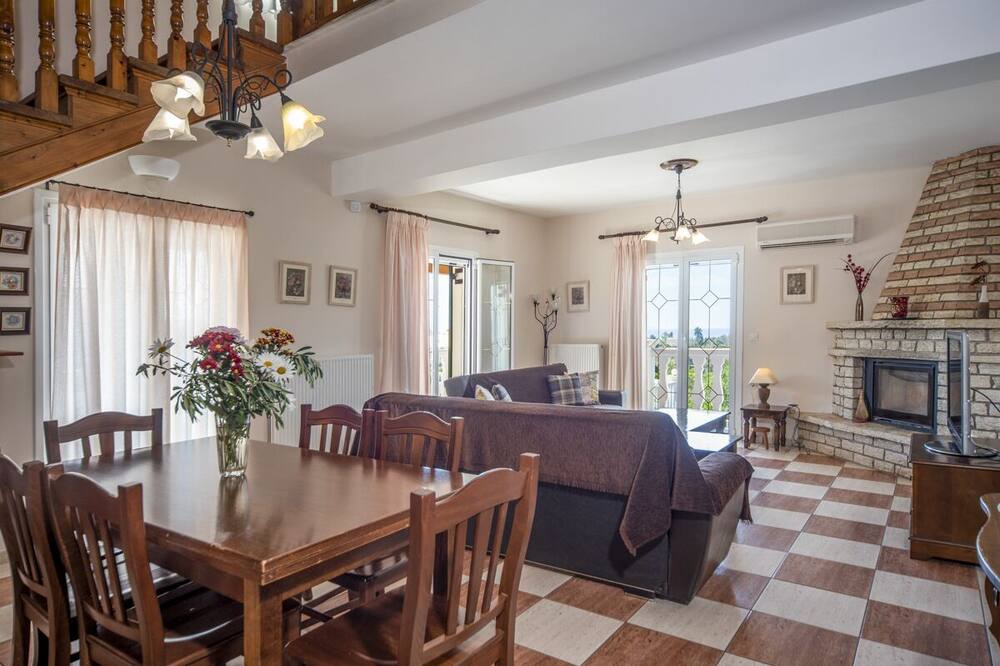Photo of Livingroom in Termenades