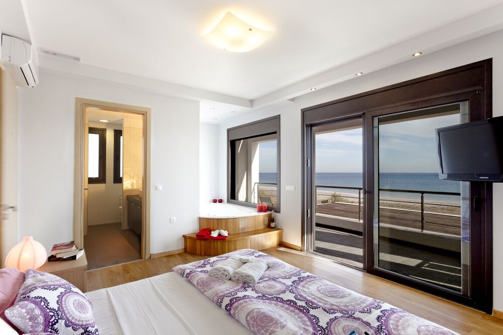 Photo of Bedroom in Lahania