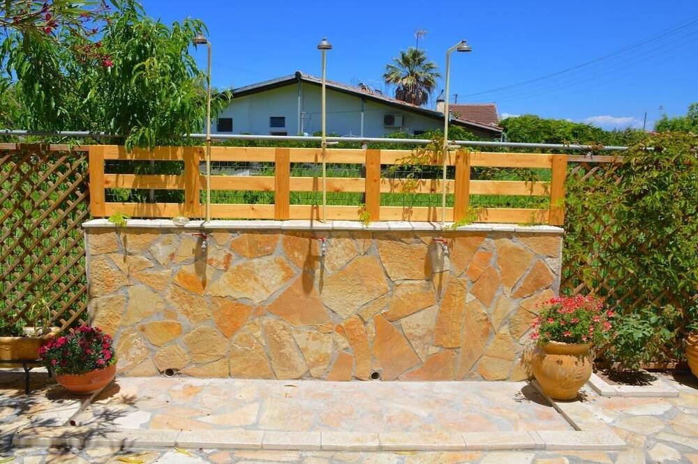 Photo of Outdoor in Melikia