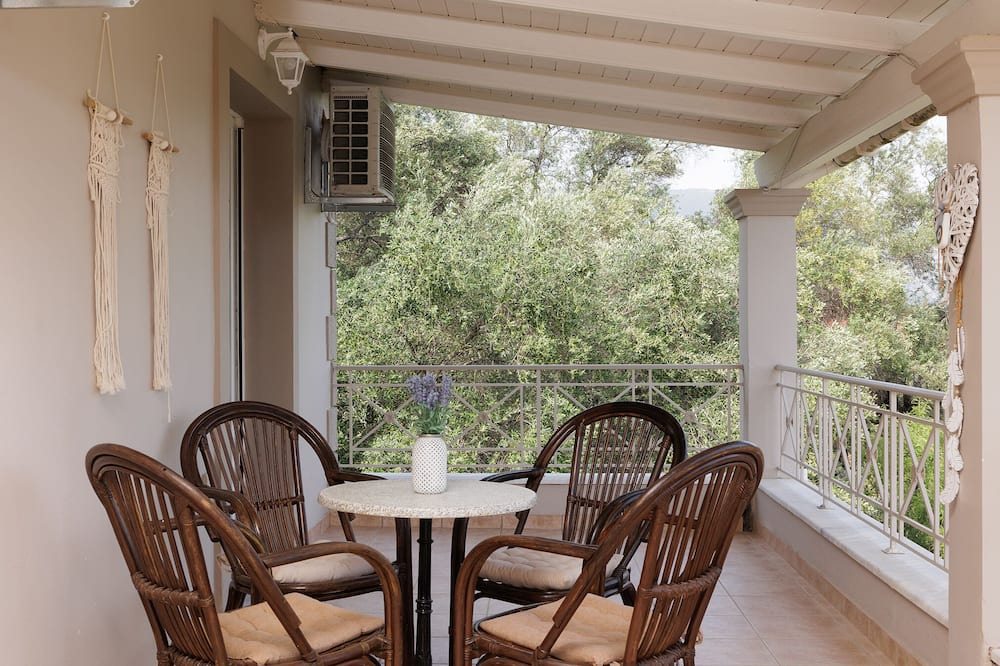 Photo of Patio Balcony in Kato Korakiana