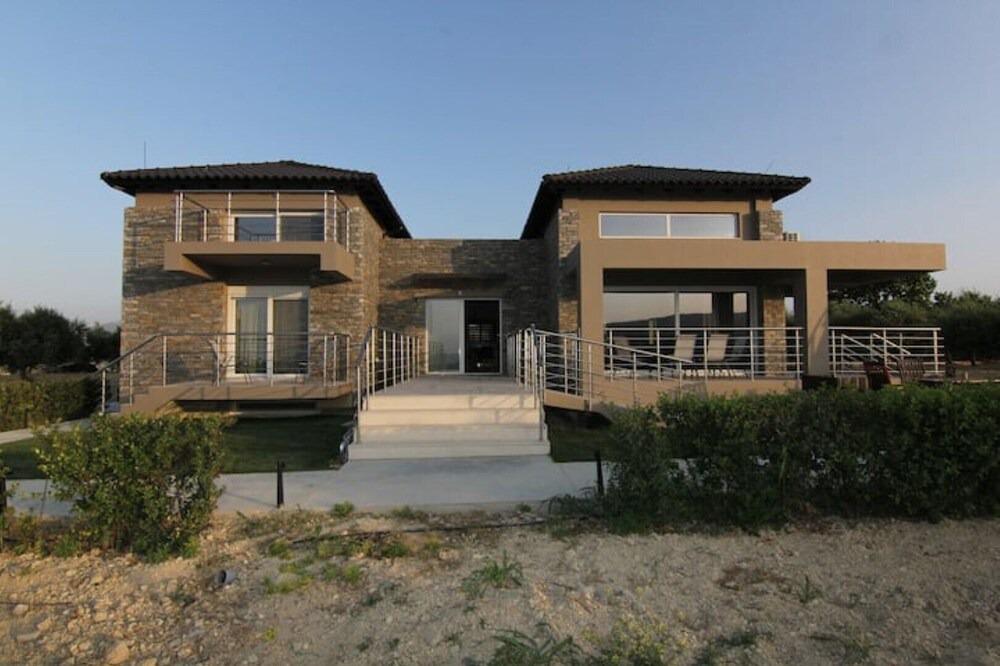 Photo of Outdoor in Ano Kalesia
