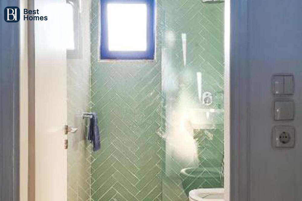 Photo of Bathroom in Gennadi