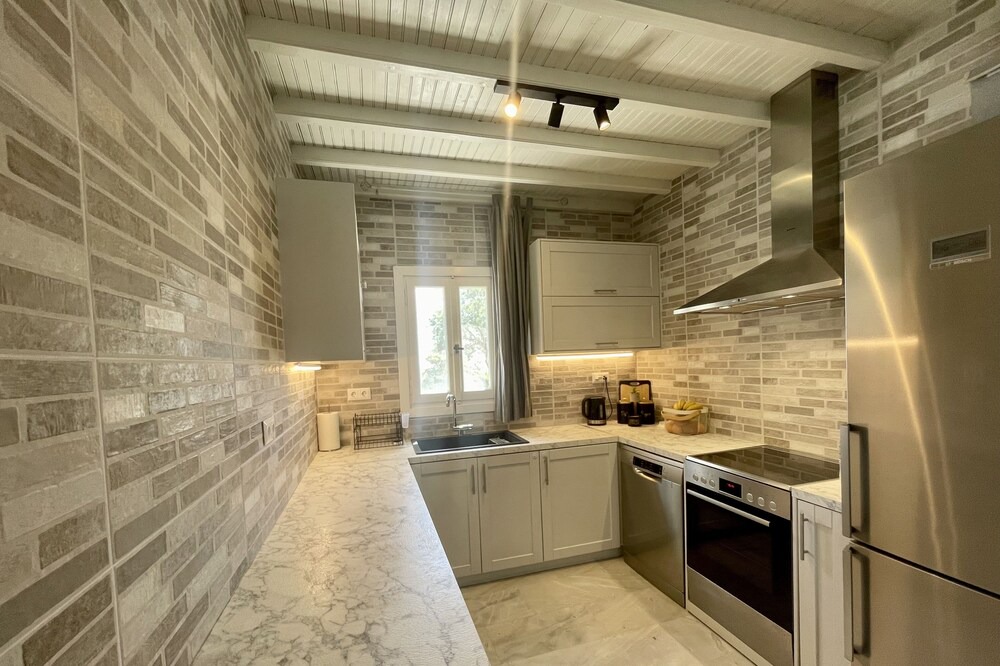Photo of Kitchen in Xilokeratidi