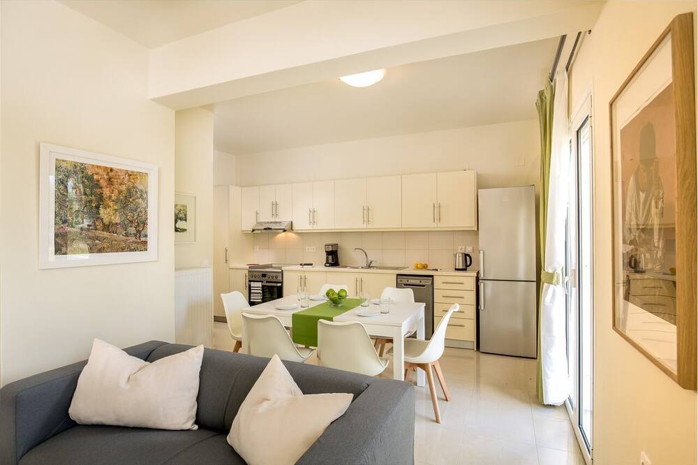 Photo of Livingroom in Acharavi