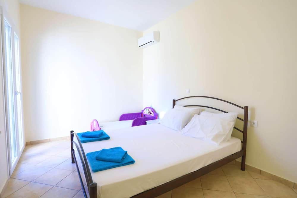 Photo of Bedroom in Astrakeri