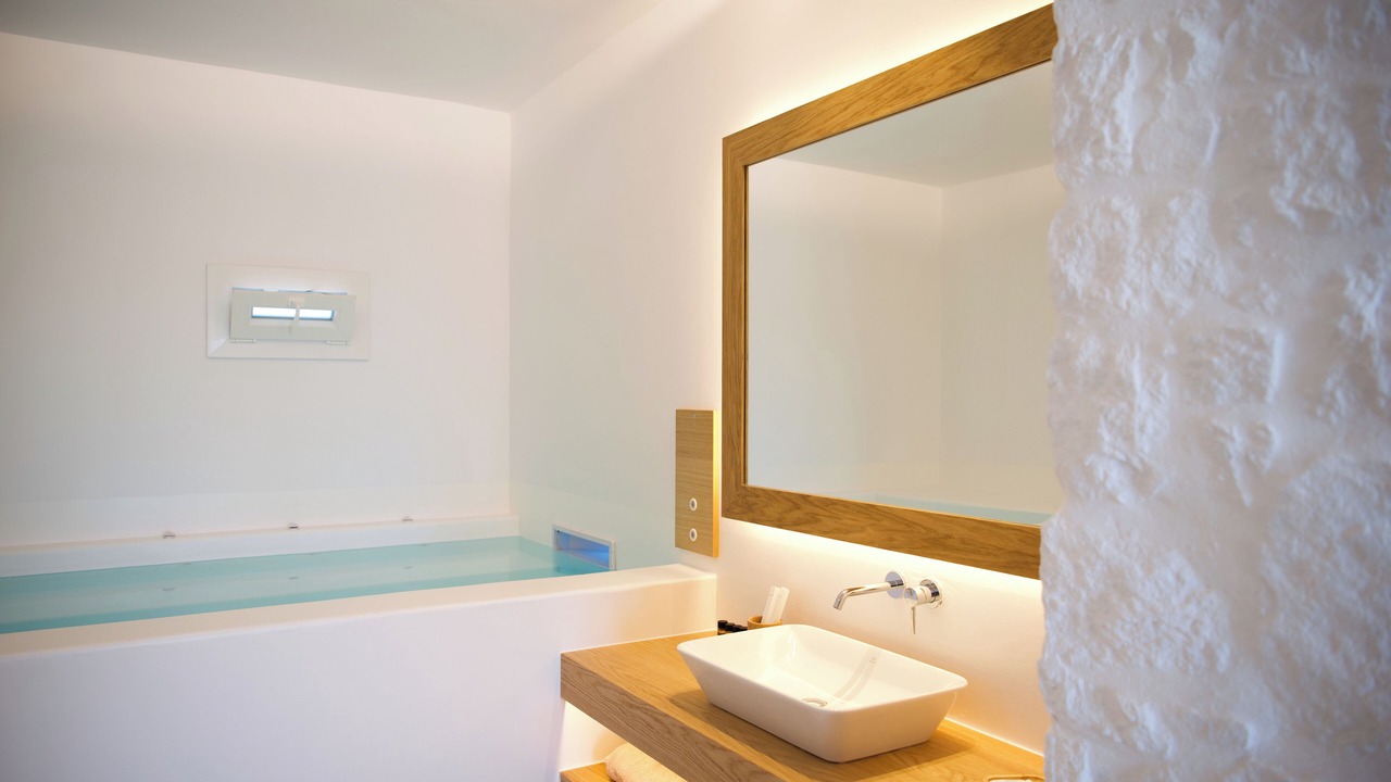 Photo of Bathroom in Glastros