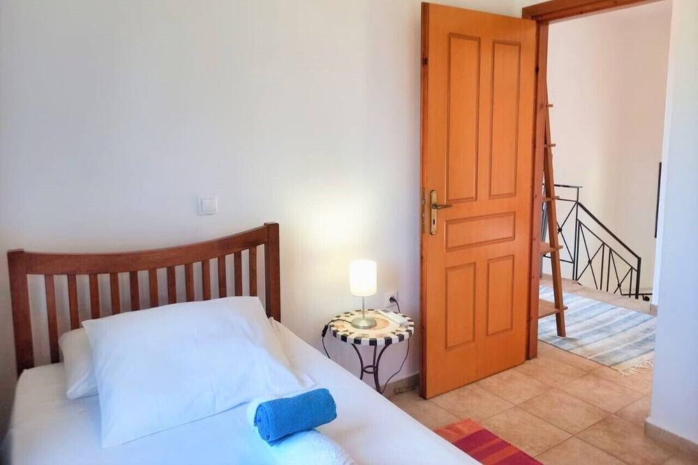 Photo of Bedroom in Kefalas