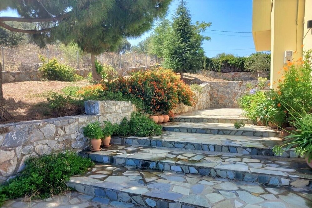 Photo of Outdoor in Kefalas