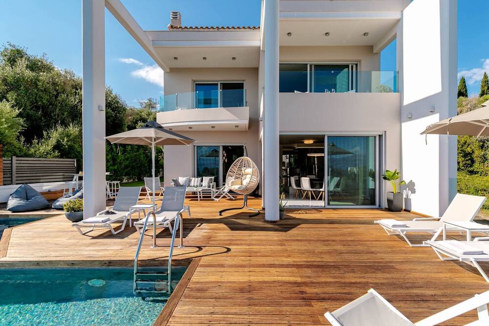 Photo of Outdoor in Afra