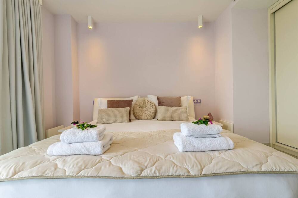 Photo of Bedroom in Afra