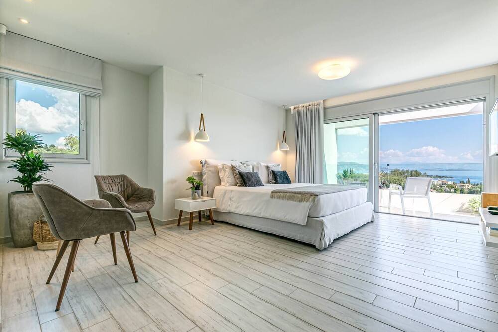 Photo of Livingroom in Afra