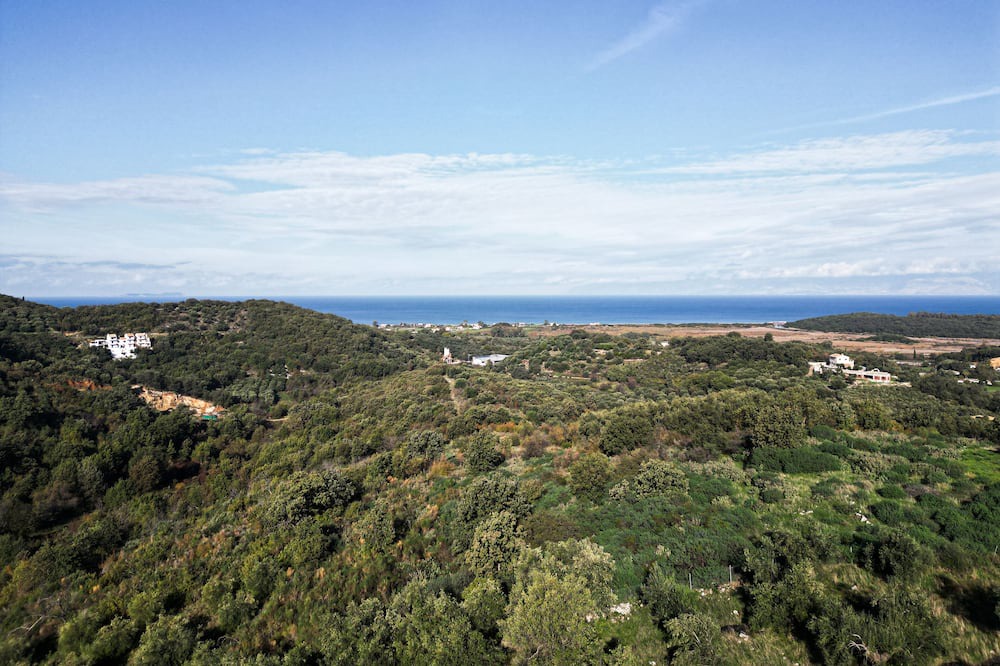 Photo of Others in Peroulion