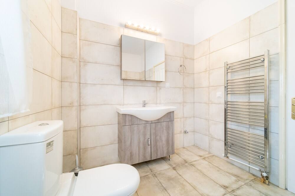 Photo of Bathroom in Kato Korakiana