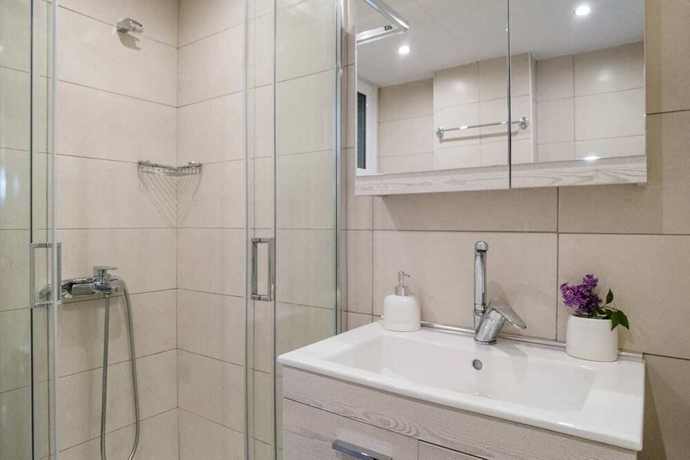 Photo of Bathroom in Kanoni