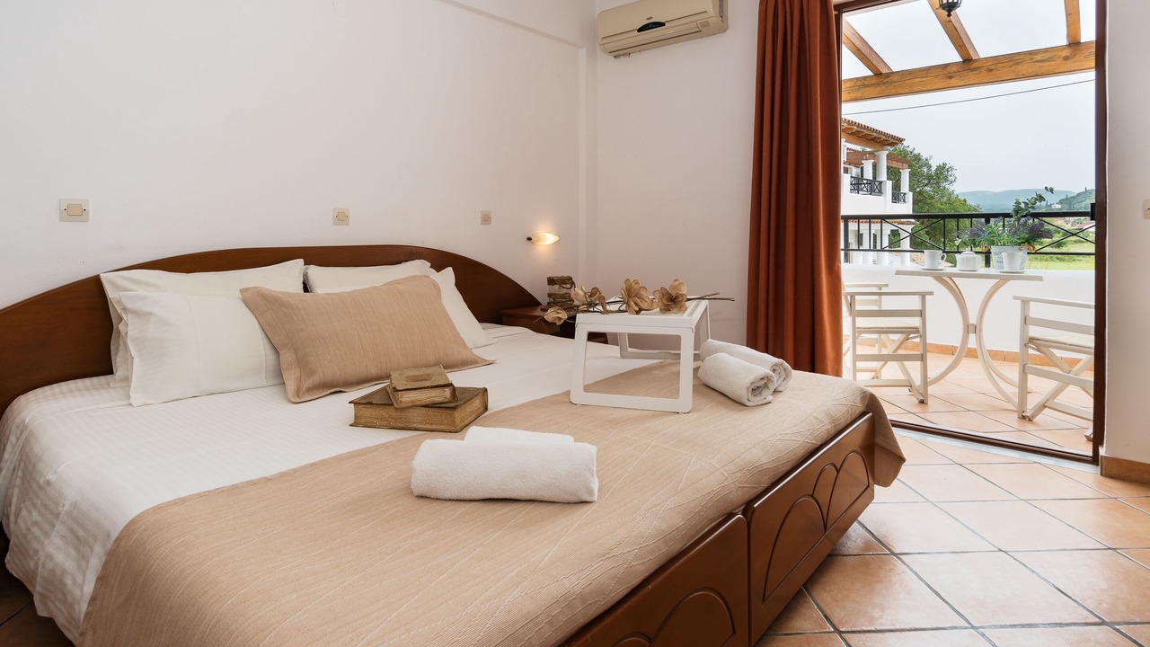 Photo of Bedroom in Esperion