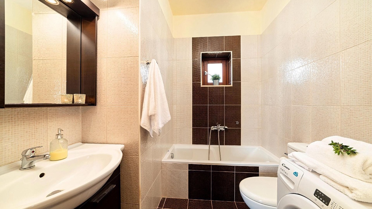 Photo of Bathroom in Episkopi