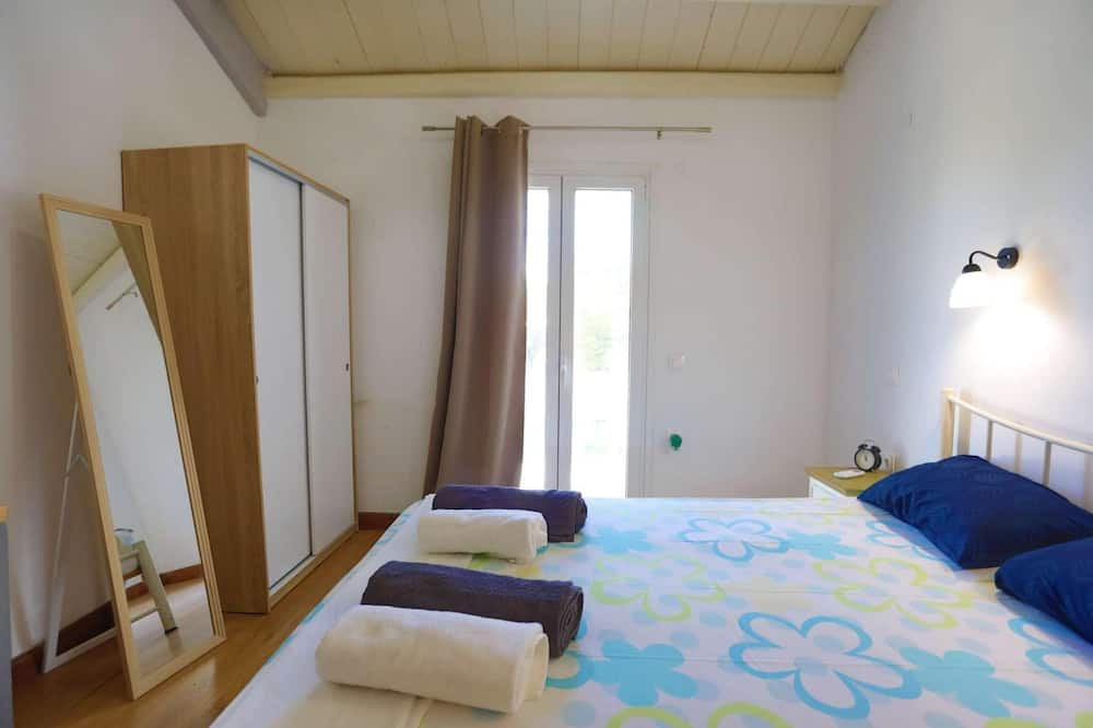 Photo of Bedroom in Sfakera