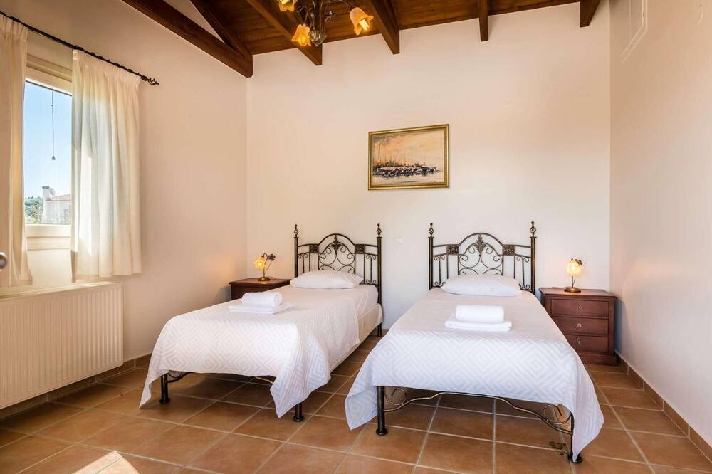 Photo of Bedroom in Kavallos